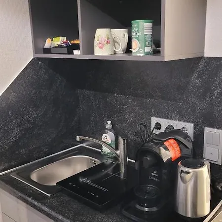 Nice Apartment In Modern Center Of Duesseldorf Buitenkant foto